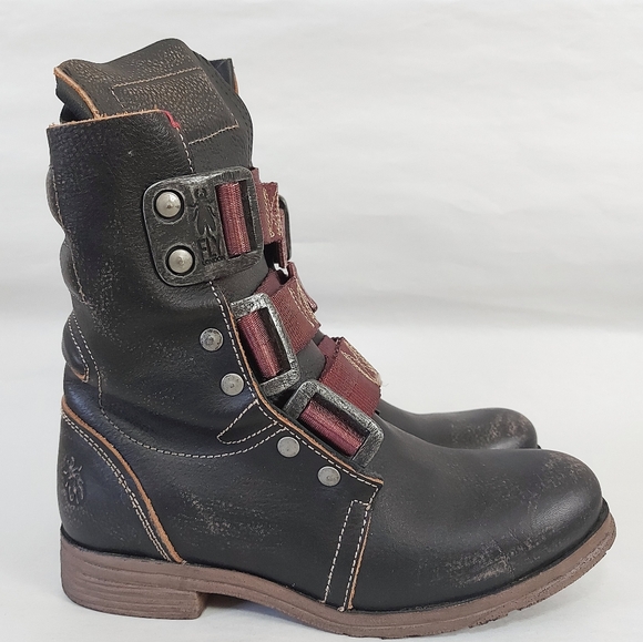 Fly London Stif Black Leather Boot Women Size 37 EU Military Distressed Lug Sole - Picture 3 of 12